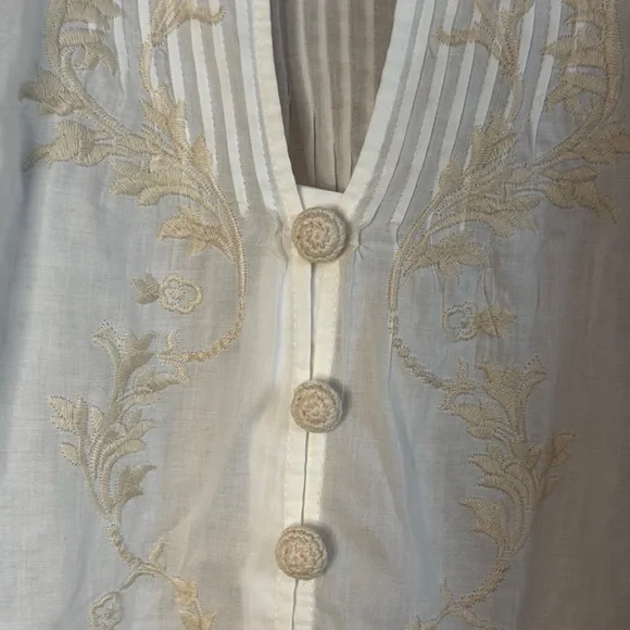 Zara White Embroidered Blouse - Picture 3 of 9